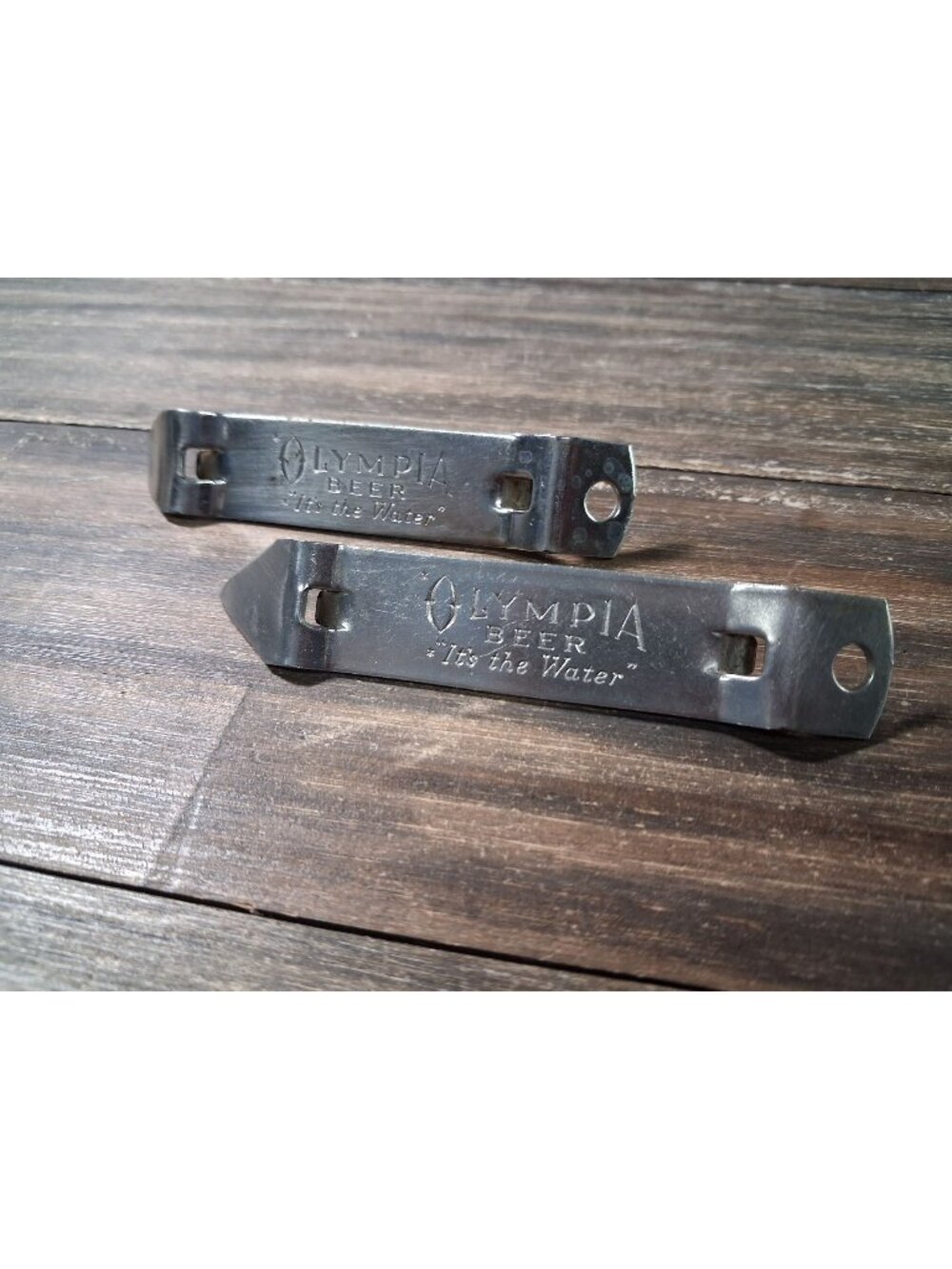 Vintage Olympia Beer Bottle Opener Lot It's In The Water Slogan Ecko Chicago